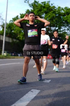 Runner Photo 4141601
