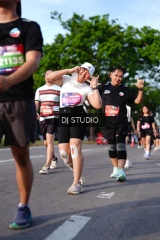 Runner Photo 4141602