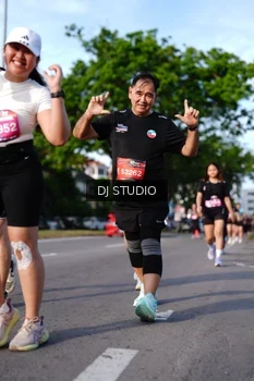 Runner Photo 4141606