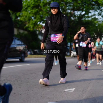Runner Photo 4141619