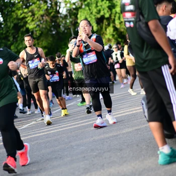 Runner Photo 4141642