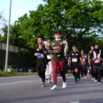 Runner Photo 4141643