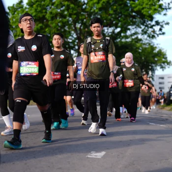 Runner Photo 4141651