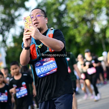 Runner Photo 4141660