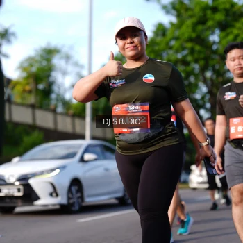 Runner Photo 4141684