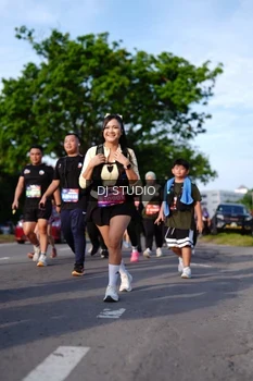 Runner Photo 4141691