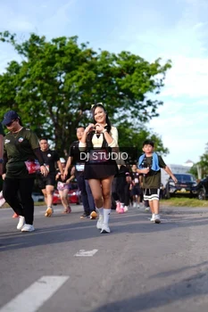 Runner Photo 4141693