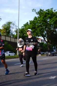 Runner Photo 4141713