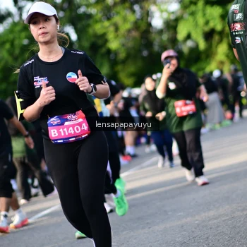 Runner Photo 4141716