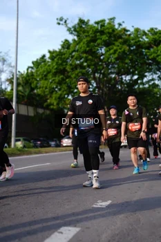 Runner Photo 4141718