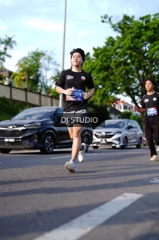 Runner Photo 4141747