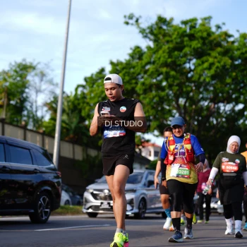 Runner Photo 4141753