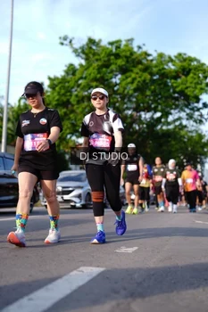 Runner Photo 4141754