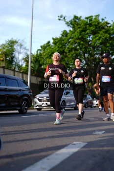 Runner Photo 4141771