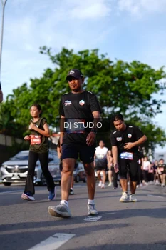 Runner Photo 4141775