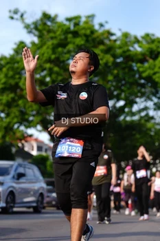 Runner Photo 4141777