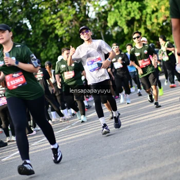 Runner Photo 4141778