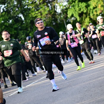 Runner Photo 4141831