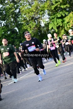 Runner Photo 4141841