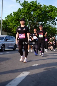 Runner Photo 4141851