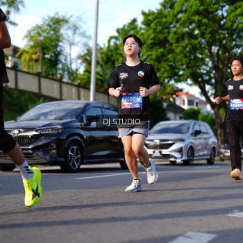 Runner Photo 4141860