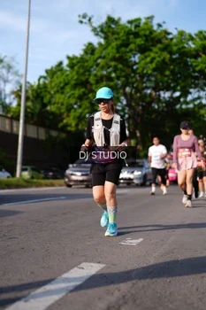 Runner Photo 4141862