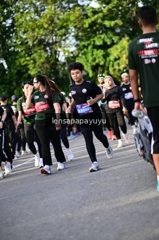 Runner Photo 4141902