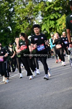 Runner Photo 4141911