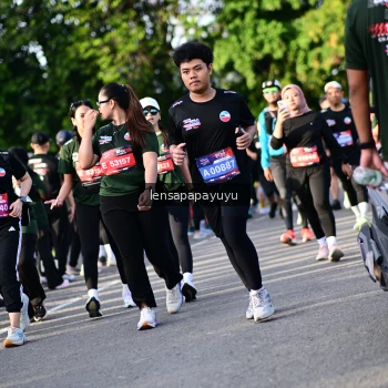 Runner Photo 4141918