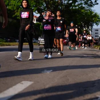 Runner Photo 4142036