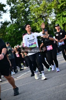 Runner Photo 4142048