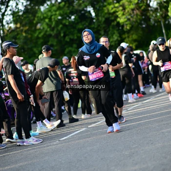 Runner Photo 4142141