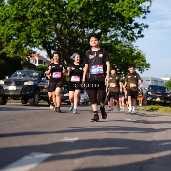 Runner Photo 4142144