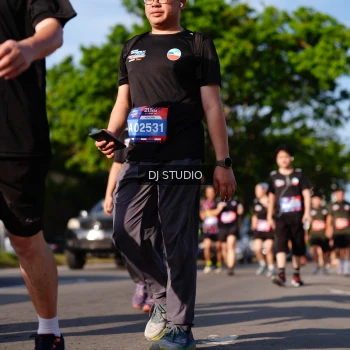 Runner Photo 4142149
