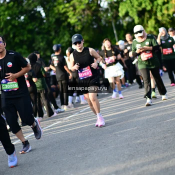 Runner Photo 4142151