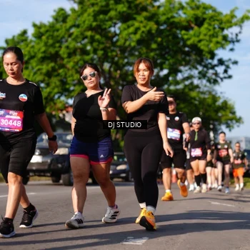 Runner Photo 4142158