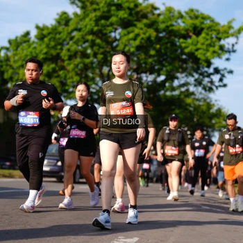 Runner Photo 4142169