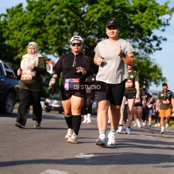 Runner Photo 4142170