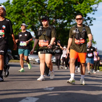 Runner Photo 4142173