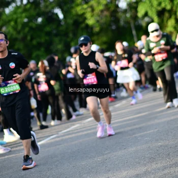 Runner Photo 4142175