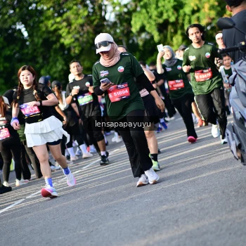 Runner Photo 4142192