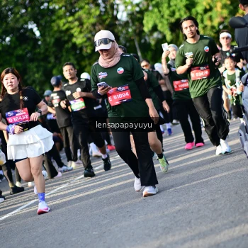 Runner Photo 4142217