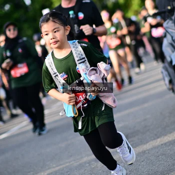 Runner Photo 4142276