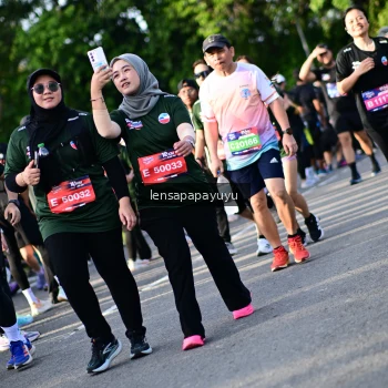 Runner Photo 4142300
