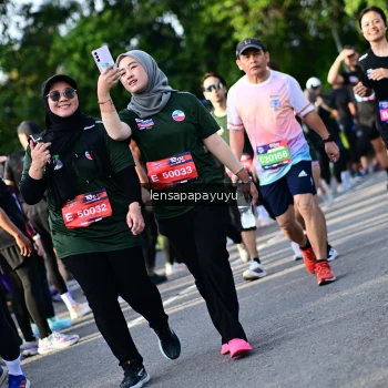 Runner Photo 4142305