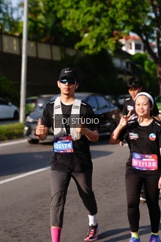 Runner Photo 4142309