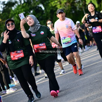 Runner Photo 4142312