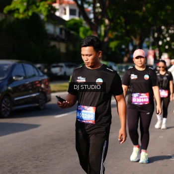 Runner Photo 4142315