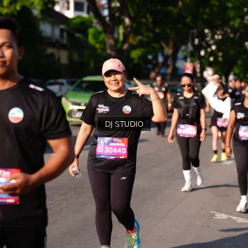 Runner Photo 4142324