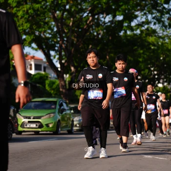 Runner Photo 4142338